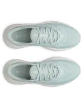 Championes de running Under Armour modelo Turbulence 3, color verde agua con suela blanca. Presentan parte superior de malla de doble capa transpirable y mediasuela con tecnología Charged+ para mayor amortiguación y retorno de energía.