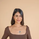 Aros de argolla clásica en plata 925, con diseño liso y acabado brillante.