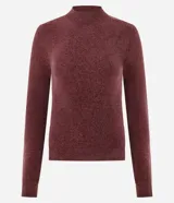 Blusa de manga larga confeccionada en chenille color bordó, con cuello alto y diseño clásico de la marca Blue Steel.