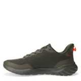 Championes deportivos Topper modelo Strong Pace III, color verde militar. Presentan una capellada de malla transpirable con refuerzos sintéticos, cierre con cordones y suela con tecnología amortiguadora.