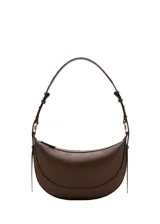 Bolso de hombro de tamaño mediano con diseño ovalado tipo media luna, en color marrón oscuro texturizado. Cuenta con asa ajustable, cierre de cremallera y herrajes metálicos dorados.
