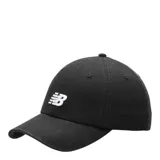 Gorro de béisbol negro con logo de New Balance bordado en blanco en el lateral.