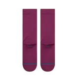 Medias Stance modelo Icon, color fucsia, de caña media, con diseño acanalado en la parte superior y detalle de costura en contraste en la puntera.