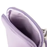 Bandolera mini color lila de símil cuero con cierre superior y correa regulable. Tiene un bolsillo externo con botón y un compartimento interno forrado en tela de algodón y poliéster. Presenta el logo 'XL Extra Large' grabado en el frente.