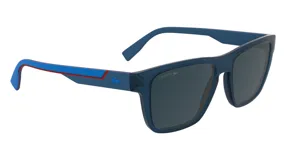 Lentes de sol Lacoste modelo 6058, color azul con detalles en rojo en el interior de las patillas. Montura cuadrada de acetato con logo de la marca en el lateral.