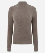 Blusa de manga larga confeccionada en chenille color bordó, con cuello alto y diseño clásico de la marca Blue Steel.