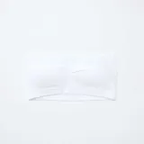 Bandeau de diseño strapless confeccionado en tejido de canalé, con detalle fruncido en el centro del pecho y acabado sin costuras.