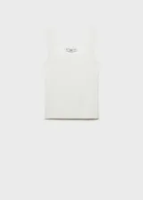 Top de punto fino con cuello cuadrado y tirantes anchos, de diseño entallado.