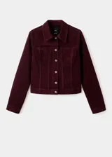 Chaqueta de terciopelo de algodón color bordó, de manga larga con puños abotonados, cuello camisero, cierre frontal con botones y diseño entallado.