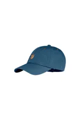 Gorra azul con logo de zorro bordado en marrón.