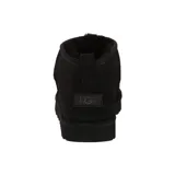 Botas cortas UGG Classic Ultra Mini negras de piel de oveja Twinface con tratamiento hidrófugo, forro de piel de oveja, plantilla de UGGplush™ y suela Treadlite by UGG™.