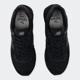 Championes urbanos New Balance modelo 574, color azul con detalles en gris y blanco, confeccionados en gamuza y malla, con logo "N" característico en los laterales y entresuela ENCAP.