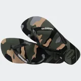 Ojotas Havaianas Top Camu con estampado de camuflaje en tonos verde, marrón, gris y negro.