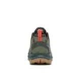 Championes de senderismo Merrell modelo Speed Strike 2 Waterproof, color verde oliva con detalles en naranja y suela marrón. Diseño técnico con malla y cuero sintético, membrana impermeable y suela de goma de alta tracción.