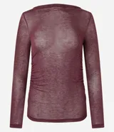 Blusa de punto de viscosa color bordó, con cuello asimétrico ceñido al cuello, mangas largas y fruncido lateral.