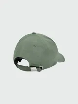 Gorro tipo gorra Boss modelo Bold, de color blanco con detalle de la marca en relieve en el lateral frontal.