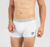 Boxer blanco de algodón y lycra con cintura elástica gris con logo de la marca.