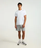 Bermuda deportiva Get Over para hombre, de color gris, con cintura elástica, cordón interno ajustable y bolsillo con cierre en la parte trasera.