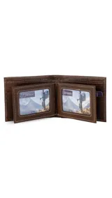 Billetera de cuero color negro, con doble visor, múltiples tarjeteros y doble compartimento para billetes.