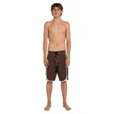 Short de baño Billabong modelo Spec Dbah Bio Wave, de color marrón con detalles en blanco y negro en los laterales, cintura fija con cordón de ajuste y costuras reforzadas.