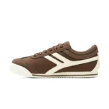 Championes deportivos American Sport modelo Pipa, de color beige con detalles en verde claro en los laterales, talón y suela.