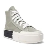 Championes Converse modelo Cruise de caña alta, color verde oliva con cordones blancos y suela de plataforma gruesa en color crema con detalle de bloque negro en el talón.