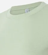 Blusa básica de mujer marca Blue Steel, confeccionada en tejido rib de algodón con elastano. Presenta un diseño ajustado al cuerpo, cuello redondo y mangas cortas.