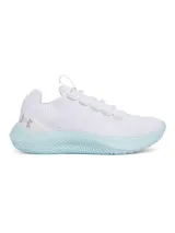 Championes de entrenamiento Under Armour modelo Dynamic 2, color blanco con suela en tono celeste claro. Presentan parte superior de tejido técnico IntelliKnit para mayor sujeción y mediasuela Flow para amortiguación reactiva y estabilidad lateral.