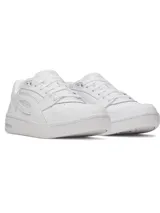 Championes Under Armour modelo Flex, color blanco, con diseño urbano de cuero premium, entresuela de EVA amortiguada y suela de goma resistente.