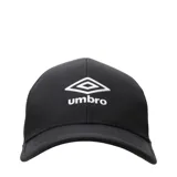 Gorro negro con logo de Umbro bordado en blanco en el frente.