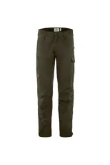Pantalón de trekking color verde oliva con bolsillos cargo laterales y rodillas preformadas.