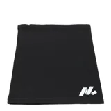 Cuello multifuncional de algodón color negro, con logo de la marca N+ estampado en color blanco en la parte inferior.