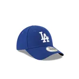 Gorra New Era azul con logo de los Dodgers de Los Ángeles bordado en blanco.
