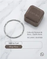 Pulsera tipo esclava de acero, compuesta por una combinación de esferas pequeñas y cilindros alargados en tono plateado.