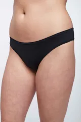 Bombacha vedetina negra de microfibra suave, liviana y elástica, con fundillo de algodón.