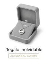 Collar de plata 925 con dije circular adornado con circonias en el borde y un diseño central de ritmo cardíaco con un corazón.