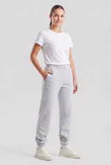 Pantalón de jogging unisex color negro, con cintura elástica y puños acanalados en los tobillos. Presenta un corte cómodo y bolsillos laterales.
