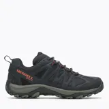 Championes de trekking Merrell modelo Accentor 3 Sport GTX, color negro con detalles en naranja. Confeccionados con membrana impermeable Gore-Tex, parte superior de cuero sintético y malla, puntera protectora de goma y suela de alta tracción.