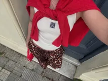 Musculosa blanca de morley viscosa, con escote redondo y logo cuadrado estampado en el pecho.