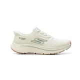 Championes Skechers Slip-ins Go Run Consistent 3, color blanco con detalles en verde y suela marrón. Modelo de running sin cordones con amortiguación y diseño transpirable.