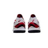 Championes de tenis Asics Gel-Resolution 8 Clay L.E. blancos con detalles en rojo y azul.