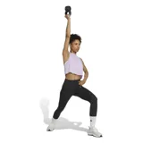 Musculosa deportiva Adidas Train Essentials Boxy Workout Tank Top color lila, de corte holgado y logo estampado en el pecho.