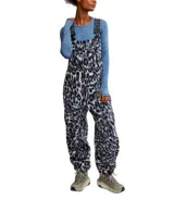 Mono largo con estampado animal print en tonos grises y azules. Tirantes anchos con texto bordado.