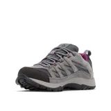 Championes de trekking Columbia modelo Crestwood Waterproof, en tonos grises con detalles en morado y suela negra antideslizante. Confeccionados en una combinación de cuero, malla y cintas con tecnología impermeable y transpirable.