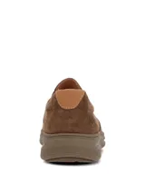 Zapatos slip-on Hush Puppies modelo Hunt II de color marrón, con capellada de cuero, suela ultraliviana y flexible con tecnología Zero G y paneles elásticos laterales para un calce cómodo.