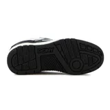 Championes Pony modelo M100 II de estilo urbano y skate, con diseño bicolor en negro y blanco. Presentan una estructura robusta con detalles perforados, cordones blancos y suela de goma con el logo de la marca grabado en el lateral.