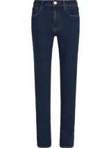 Pantalón de jean azul oscuro, de corte recto y talle alto.