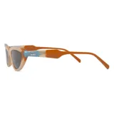 Lentes de sol Mr Boho, modelo Seongsu col BRG34-11 Memphis, con montura color crema, detalles en naranja y celeste en las esquinas y lentes grises.