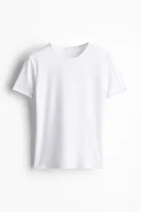 Remera blanca de manga corta en tejido de punto elástico, corte ajustado y cuello redondo.