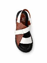 Sandalias negras de cuero con diseño combinado de textura símil cocodrilo y gamuza, suela flatform y tira con ajuste de velcro en el empeine.